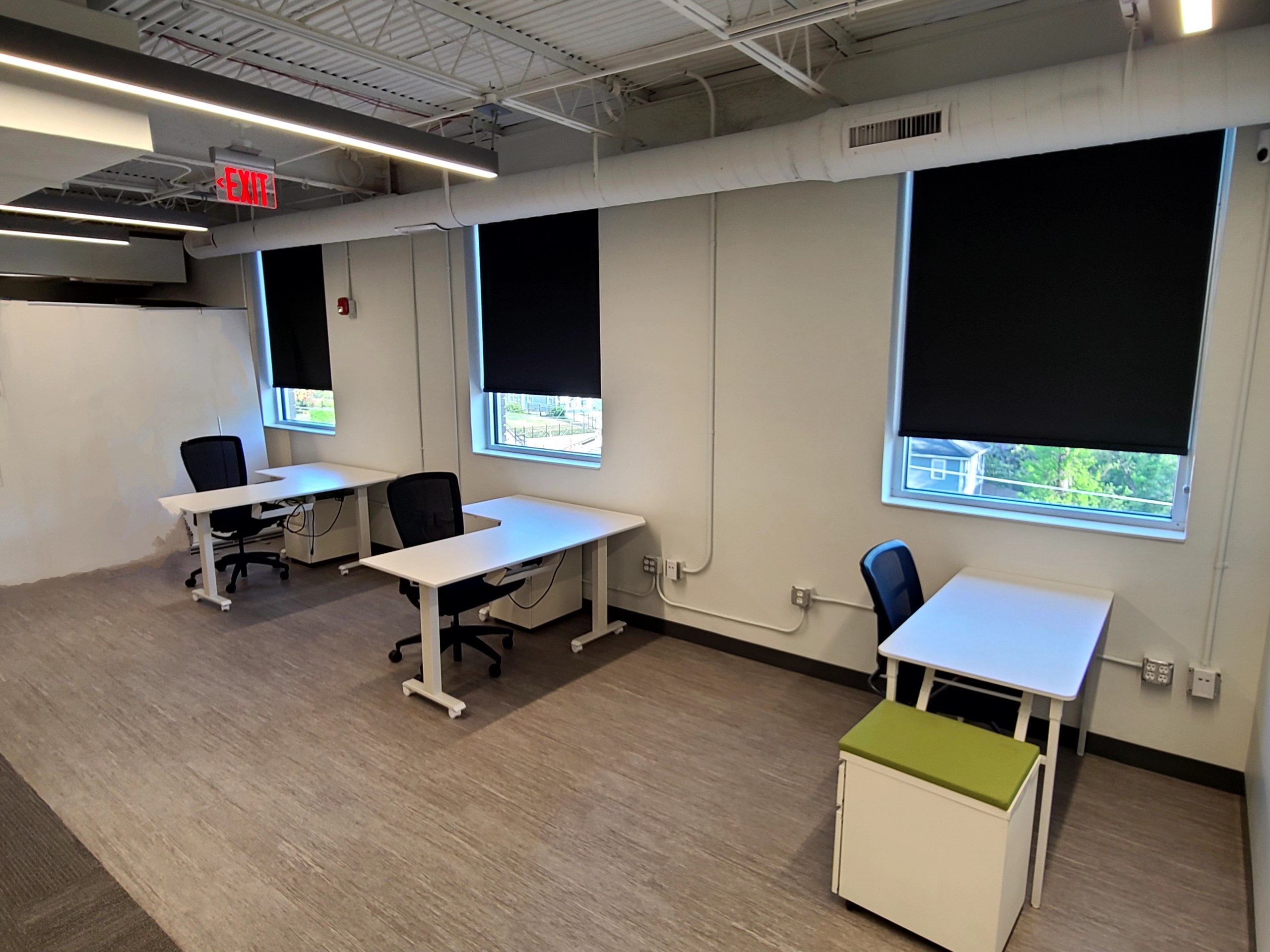 The WELCH Center Hot Desks